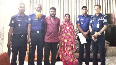 চুয়াডাঙ্গায় ছুরিকাঘাতে হত্যা, বজ্রপাতে স্কুলছাত্রসহ দুইজন নিহত, সংসদে সাউন্ড সিস্টেম বিভ্রাট