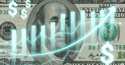 বৈদেশিক মুদ্রার রিজার্ভ ৩৫ বিলিয়ন ডলার ছাড়ালো, প্রবাসী আয়ে রেকর্ড বৃদ্ধি