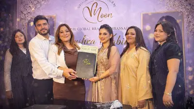 ওয়েলনেস বাই মুনের তৃতীয় শাখা বনানীতে, ব্র্যান্ড অ্যাম্বাসেডর হিসেবে বুশরা কবির