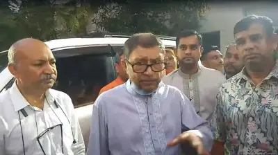 স্বাস্থ্যমন্ত্রীর ঢামেক হাসপাতাল পরিদর্শন: খালেদা জিয়ার গৃহপরিচারিকার ভাতিজির খোঁজখবর