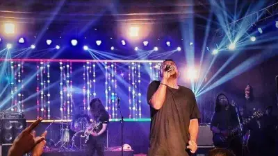 বাজারে স্বর্ণ-রুপার দাম বৃদ্ধি, ময়মনসিংহ মেডিকেলে সংঘর্ষ, টিকার সংকটে জনস্বাস্থ্য বিপন্ন