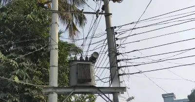 পটুয়াখালীতে বিদ্যুৎস্পৃষ্টে ব্যাংক কর্মকর্তার মৃত্যু, আহত আরেক কর্মকর্তা