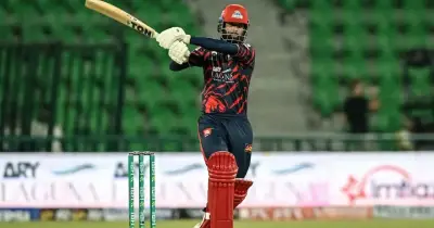 আইপিএল ছেড়ে পিএসএলে মঈন আলী, ব্যাটিং সুযোগ ও পরিবারের কারণেই সিদ্ধান্ত