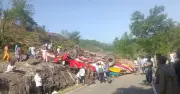 ভারতের জম্মু-কাশ্মীরে বাস দুর্ঘটনায় নিহত ১৫, আহত ২০