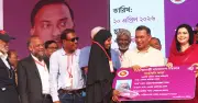 প্রধানমন্ত্রী তারেক রহমান: দুর্নীতির পাচারকৃত টাকা ফিরিয়ে ফ্যামিলি ও কৃষক কার্ডে বিতরণ