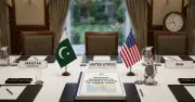 ইরান-মার্কিন উত্তেজনায় শান্তি আলোচনা অনিশ্চিত, পাকিস্তানের উদ্বেগ