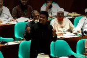 সংসদে গাড়ি বিতর্ক: হাসনাত আবদুল্লাহর অনুরোধ, স্বরাষ্ট্রমন্ত্রীর প্রধানমন্ত্রীর অনুশাসন স্মরণ