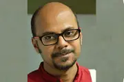 শ্রীজাত বন্দ্যোপাধ্যায়ের বিরুদ্ধে গ্রেপ্তারি পরোয়ানা জারি