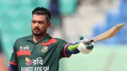 বিপর্যয়ের মুখে নাজমুলের অসাধারণ সেঞ্চুরি, দীর্ঘ অপেক্ষার অবসান