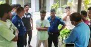 মাদকাসক্ত ছেলেকে পুলিশে দিল মা-বাবা