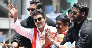 থালাপতি বিজয়: রূপালি পর্দা থেকে রাজনীতির ভোটের মাঠে