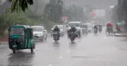 ঢাকায় বৃষ্টির সম্ভাবনা, তাপমাত্রা কমতে পারে