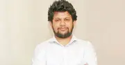 সাবেক উপদেষ্টা মাহফুজ আলম এখন কী করছেন
