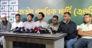 চাঁদাবাজি-দুর্নীতি রুখতে তারেক রহমানের কাছে ‘কার্ড’ চাইলেন আসিফ মাহমুদ