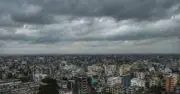 তাপপ্রবাহে স্বস্তি: আজ মেঘলা আকাশ, বিকেলে বৃষ্টির সম্ভাবনা