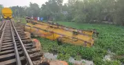 হবিগঞ্জে তেলবাহী ট্রেন লাইনচ্যুত: ২ লাখ লিটার ডিজেল ক্ষতিগ্রস্ত, ট্রেন যোগাযোগ বিচ্ছিন্ন