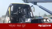সিরাজগঞ্জে বাস দুর্ঘটনায় ৩ নিহত, ১০ আহত: চালকের নিয়ন্ত্রণ হারানো কারণ