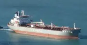 মালয়েশিয়া থেকে ৩৪ হাজার টন ডিজেল নিয়ে চট্টগ্রাম বন্দরে পৌঁছেছে চীনা জাহাজ
