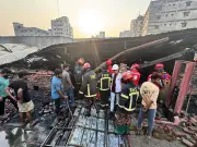 কেরানীগঞ্জের গ্যাসলাইটার কারখানায় ভয়াবহ অগ্নিকাণ্ড: পাঁচ শ্রমিকের মৃত্যু, নিখোঁজ অনেকে