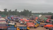 বৈশাখের উৎসবে হিলি বন্দরে আমদানি-রপ্তানি বন্ধ, প্রধানমন্ত্রীর টাঙ্গাইল সফর ও নিউজিল্যান্ড দলের আগমন