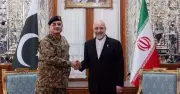 ইরানে পাকিস্তানের সেনাপ্রধানের বৈঠক, যুদ্ধবিরতি ও হরমুজ প্রণালি নিয়ে তীব্র বিতর্ক