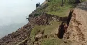 কুশিয়ারা নদীর ভাঙনে জকিগঞ্জের অস্তিত্ব সংকট: ভারতীয় গ্রোয়েনের প্রভাবে বাংলাদেশের ভূখণ্ড বিলীন হচ্ছে
