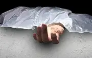 অটোরিকশার চাকায় পেঁচিয়ে ওড়না, গলায় ফাঁস লেগে নারীর মৃত্যু
