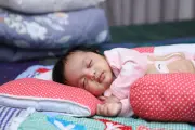 নবজাতকের সঠিক পরিচর্যা: জন্মের পর থেকে ধারাবাহিক যত্নের গুরুত্বপূর্ণ দিকসমূহ