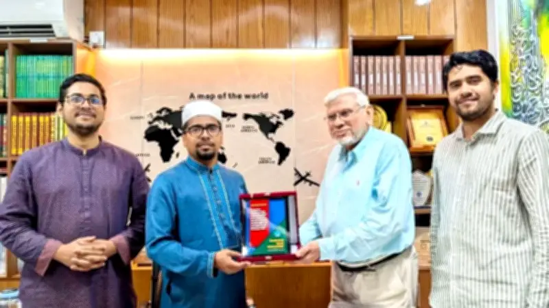 শিবির সভাপতির সঙ্গে পাকিস্তান জামায়াত নেতার সাক্ষাৎ