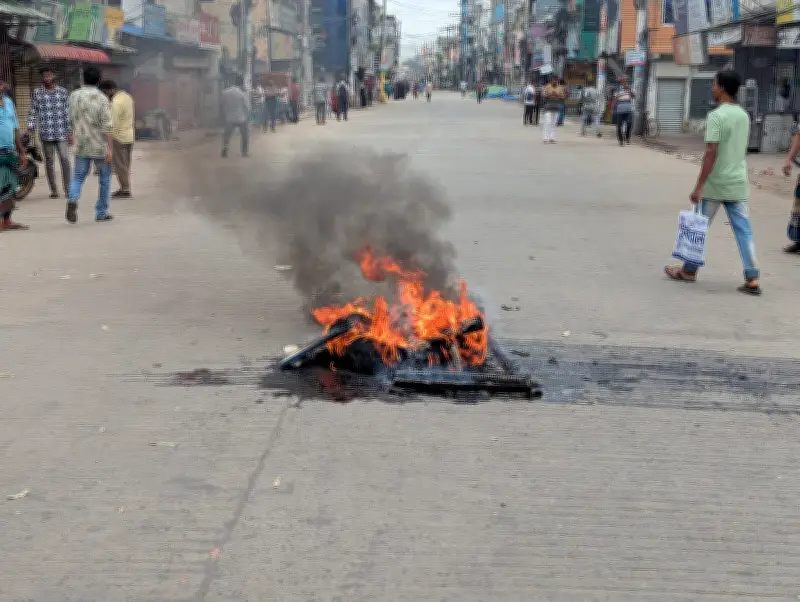 আনিছুর রহমান হত্যা: মূল আসামি গ্রেপ্তারে নওয়াপাড়ায় হরতাল