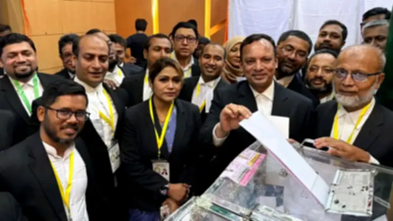 সুপ্রিম কোর্ট বারের ভোটগ্রহণ শুরু, হাম পরিস্থিতি নিয়ে ব্রিফিং