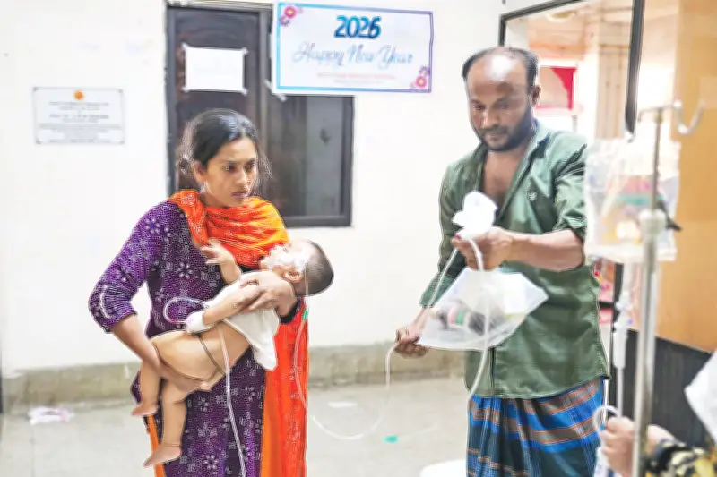 হামে আক্রান্ত ৯ মাসের শিশু আরাফাত ভর্তি মহাখালী হাসপাতালে
