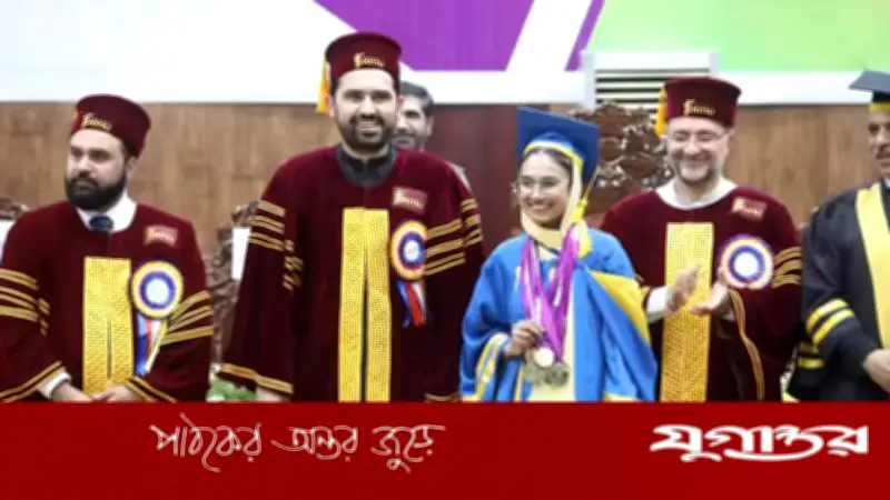 পাকিস্তানে দর্জির মেয়ে কান্দিলের এমবিবিএসে ১৭ স্বর্ণপদক জয়ের ইতিহাস