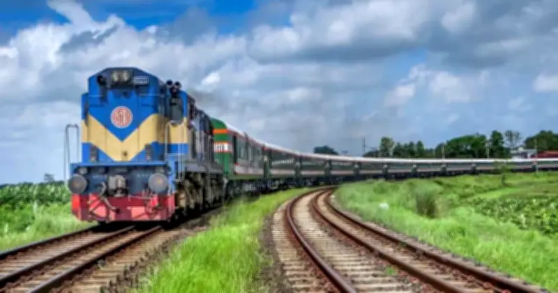 ঈদযাত্রায় প্রতারণা এড়াতে ‘রেল সেবা’ অ্যাপ ব্যবহারের পরামর্শ