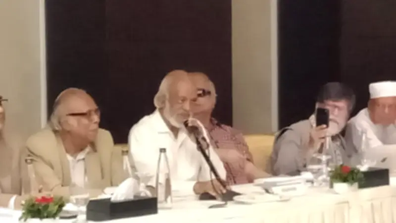 গণতন্ত্র টিকিয়ে রাখতে শক্তিশালী প্রতিষ্ঠান জরুরি: বিএনপি নেতা