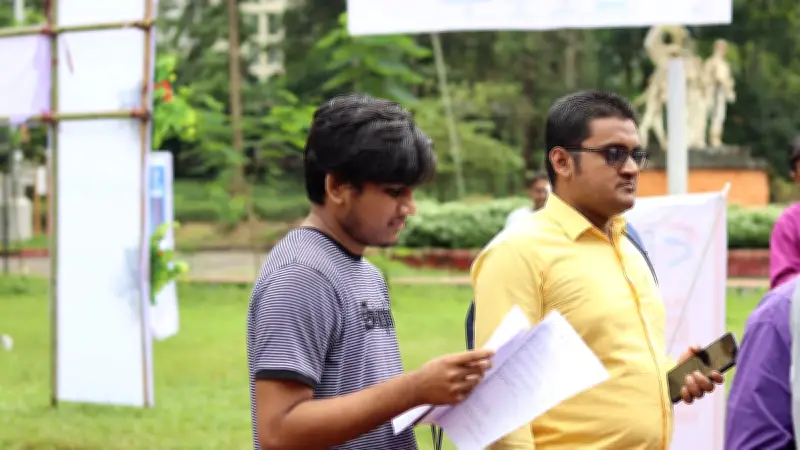 সিভি বাছাইয়ে এআই-এর ১১ সেকেন্ডের চ্যালেঞ্জ মোকাবিলার উপায়