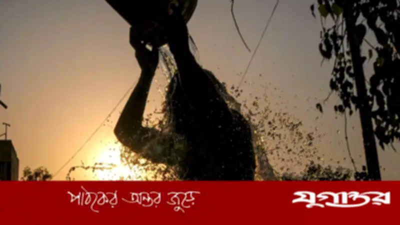 গরমে শরীরের ভারসাম্য বজায় রাখতে যা খাবেন