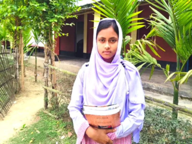 অভাবের মাঝেও জান্নাতুনের শিক্ষক হওয়ার স্বপ্ন