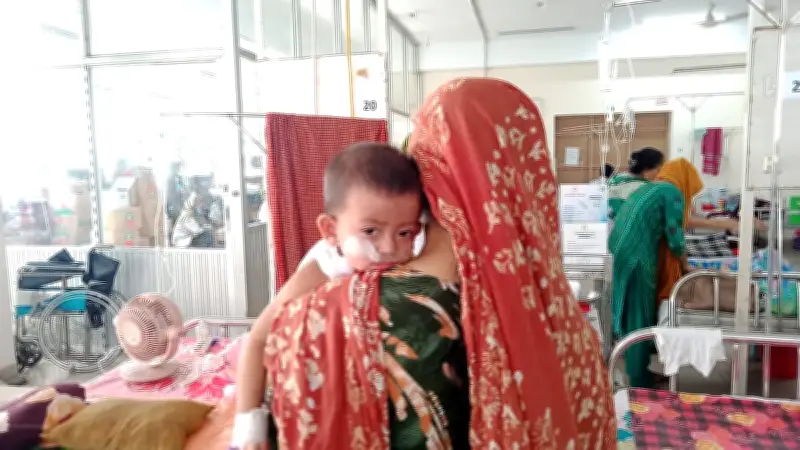 হামে আক্রান্ত শিশুদের ভিড় বেড়েছে মহাখালী হাসপাতালে