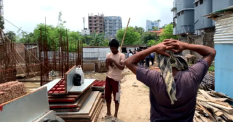 রাজশাহী টাওয়ার নির্মাণ বন্ধের অভিযোগ, চাঁদা দাবি ও অপহরণ চেষ্টা মামলা