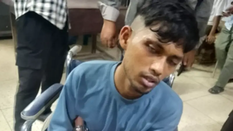 রাজধানীতে কিশোর গ্যাংয়ের গুলিতে আহত তরুণ
