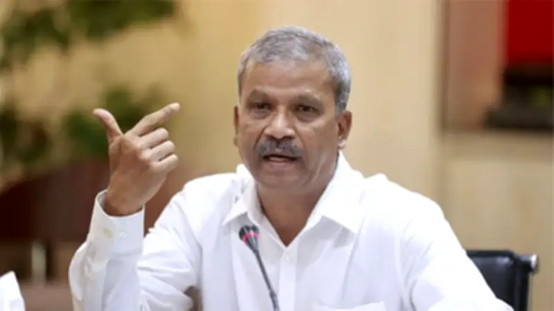 সীমান্তে লাশ মাড়িয়ে বন্ধুত্ব নয়: আসিফ নজরুল