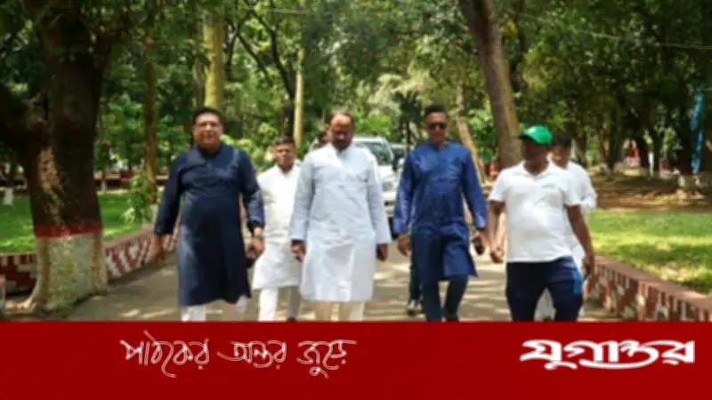 জাতীয় চিড়িয়াখানায় আকস্মিক পরিদর্শন প্রতিমন্ত্রীর