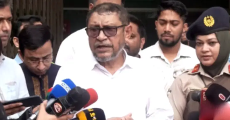 হাসপাতাল তদারকি বাড়ানোর নির্দেশ স্বাস্থ্যমন্ত্রীর