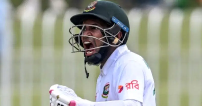 মুশফিকুর রহিমের টেস্ট ক্রিকেট চালিয়ে যাওয়ার ঘোষণা