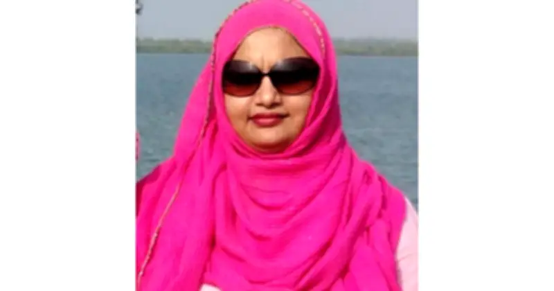 সীতাকুণ্ডে মোটরসাইকেল থেকে পড়ে মা-শিশুর মৃত্যু, বাবা আহত