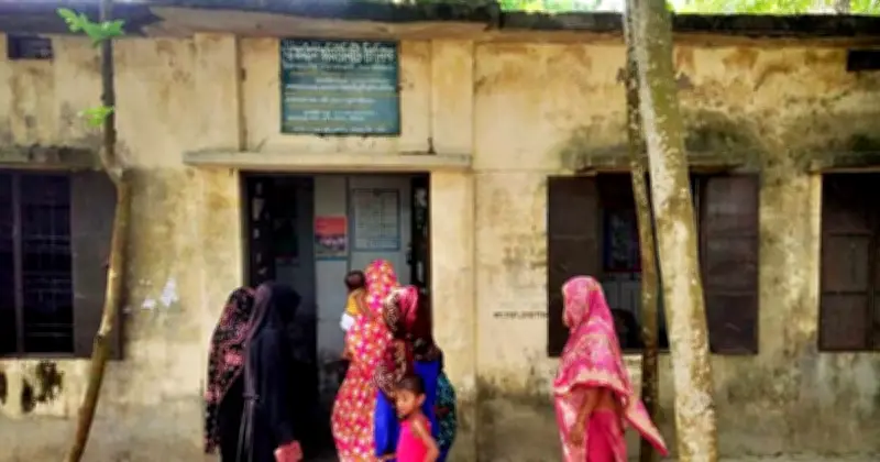 চাঁপাইনবাবগঞ্জে ৫৬ কমিউনিটি ক্লিনিকে ৯ মাস ওষুধ সরবরাহ বন্ধ