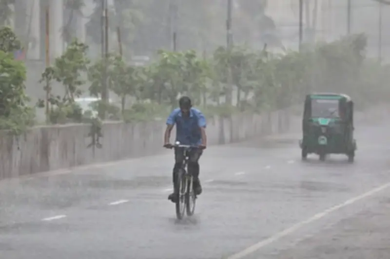 সাত জেলার নদীবন্দরে ১ নম্বর সতর্কসংকেত, ঝড়ো হাওয়ার সম্ভাবনা