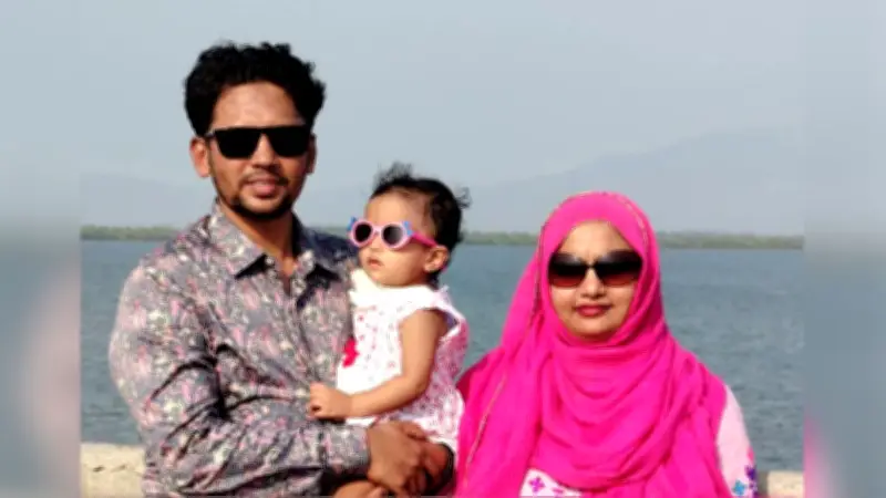 সন্তানকে বাঁচাতে মায়ের মহাসড়কে ঝাঁপ, গাড়ির চাপায় মা-মেয়ের মৃত্যু