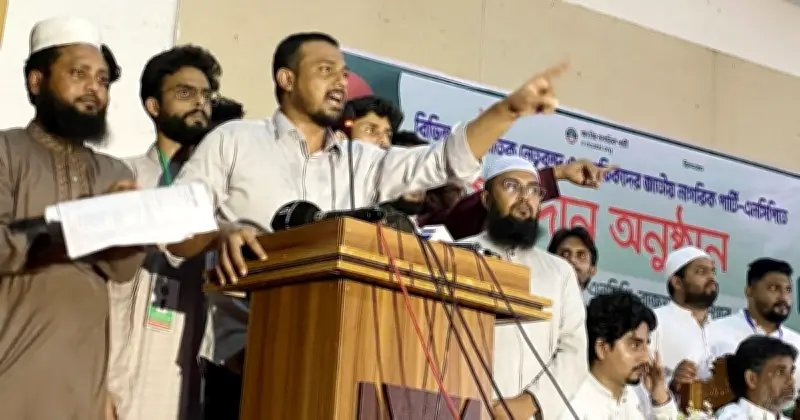 নাসীরুদ্দীনের হুঁশিয়ারি: আওয়ামী লীগ এলে তারেক রহমানকে প্রথম গুলি